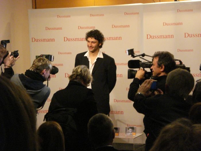 dussmann2.JPG - Bei Dussmann, Berlin, Februar 2008