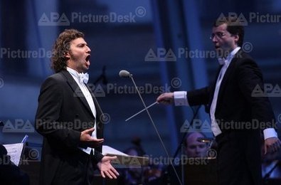 picturedesk14.JPG - Regensburg, Schlossfestspiele, Konzert Jonas Kaufmann, 22. Juli 2009Foto: KRUG,FRANZISKA / Action Press / picturedesk.com