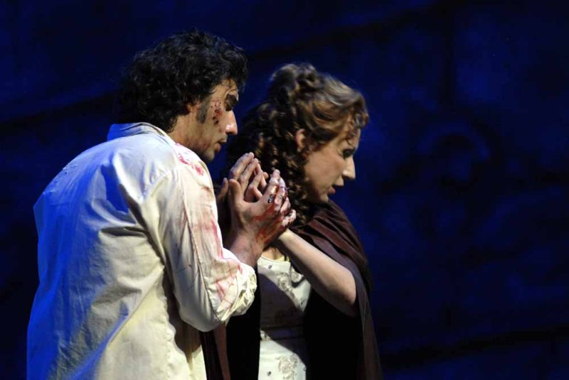 toscaberlinscene8.jpg - Tosca, Berlin, 16. Mai 2009, mit Nadja Michael © Bettina Stöß/Deutsche Oper Berlin