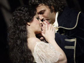 adrianalondon13.jpg - Adriana Lecouvreur, London, Foto: Catherine Ashmore