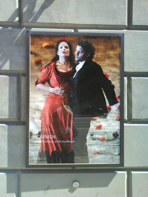 carmenschaukasten1.JPG - Poster Carmen, Bayerische Staatsoper, Juni 2010